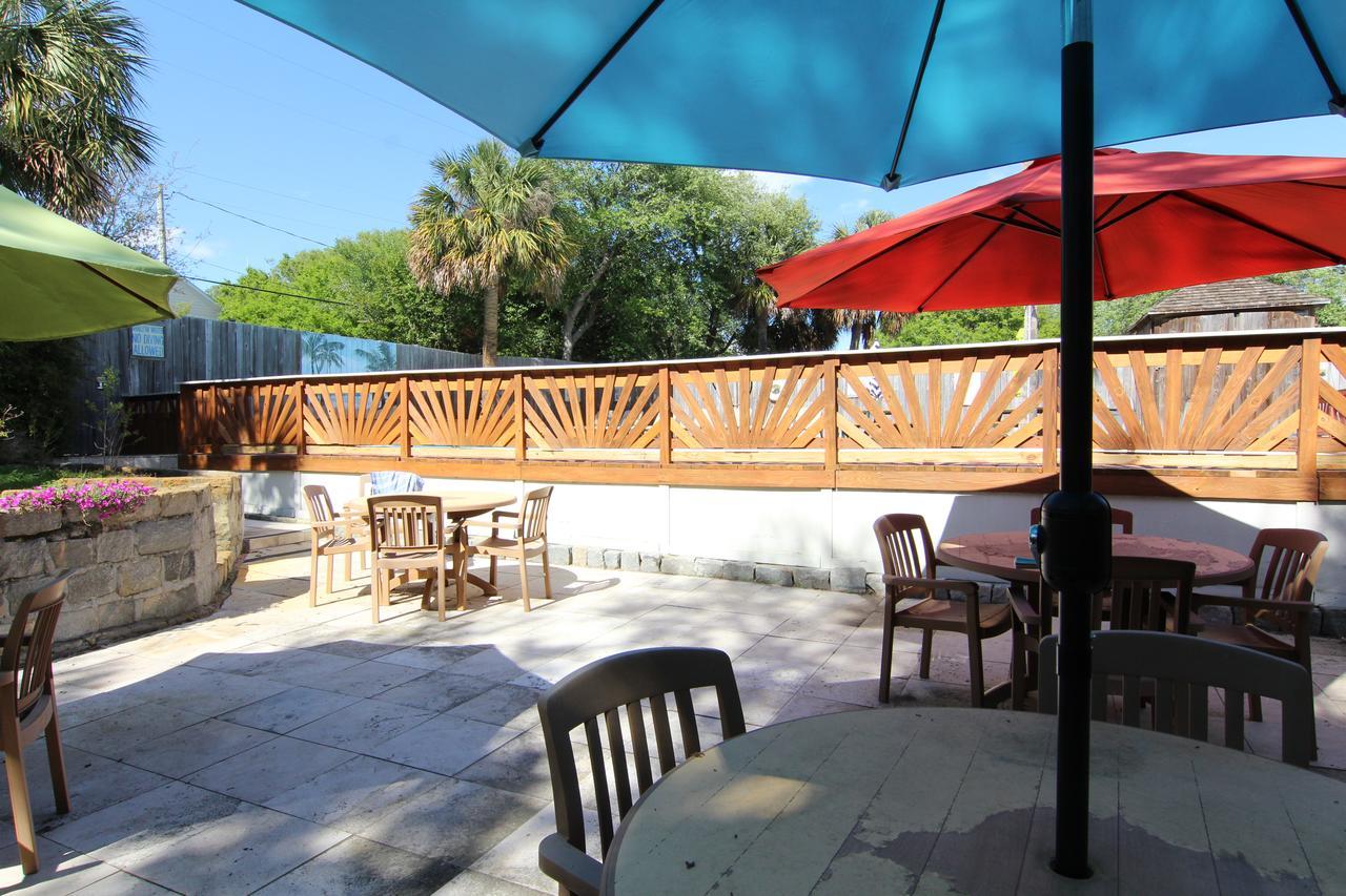 Holliday Inn Of Folly Beach Exterior photo