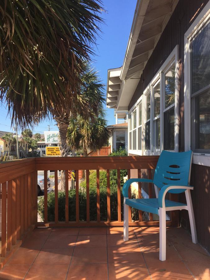 Holliday Inn Of Folly Beach Exterior photo