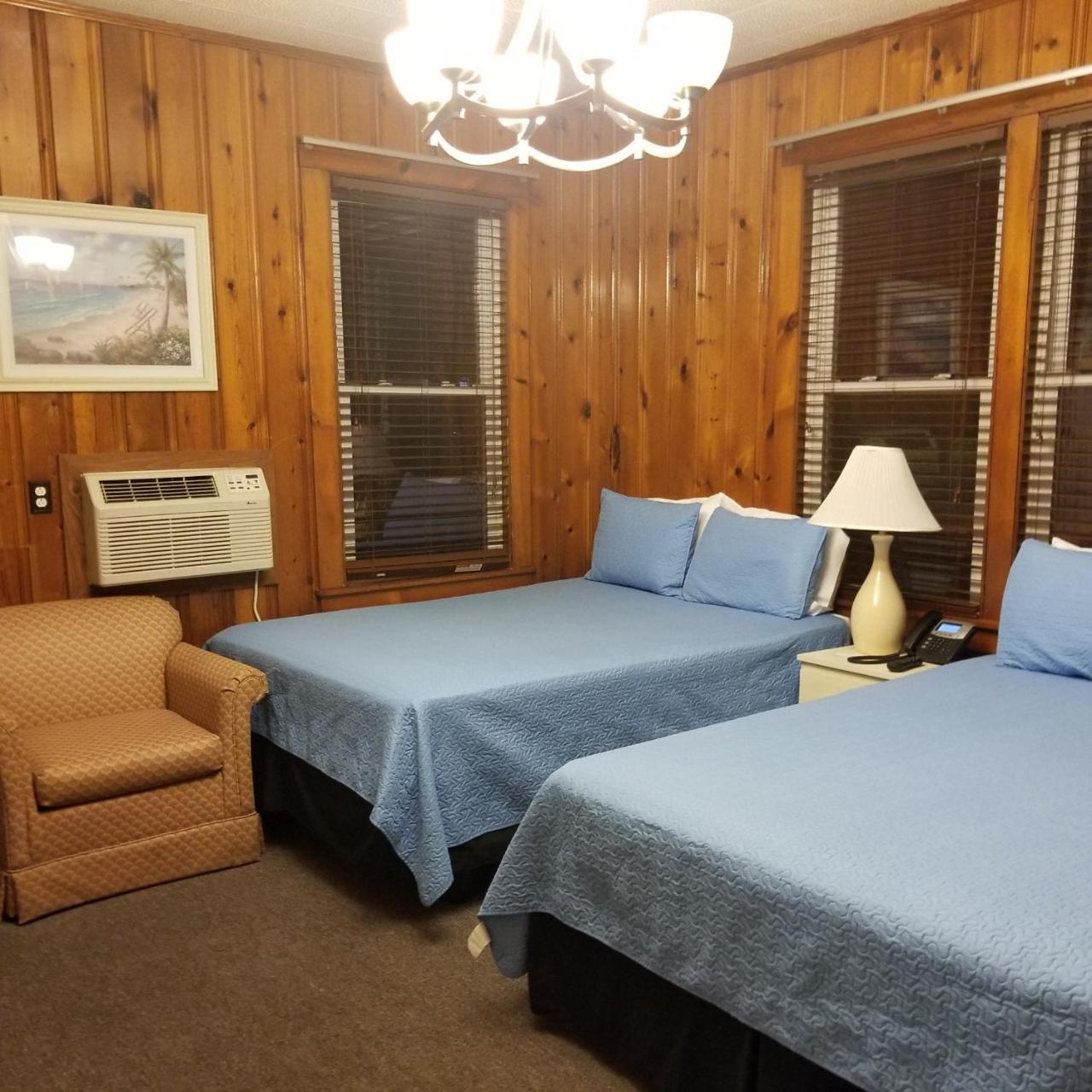 Holliday Inn Of Folly Beach Exterior photo